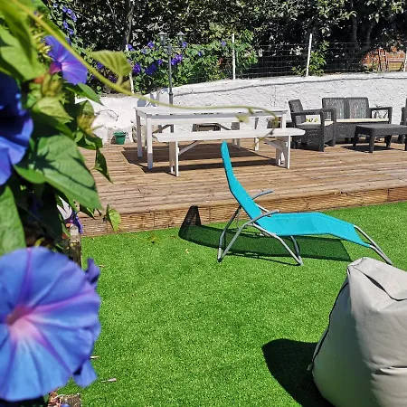 Apartamento Downtown Garden Terrace , Only One House Up To 21pax Oporto